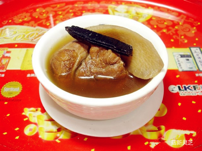 靈芝孢子粉豬肺湯