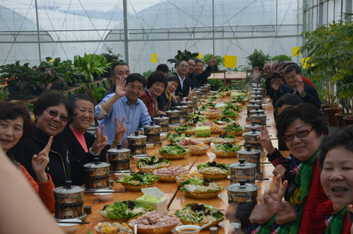 各區會長享用原生態午餐